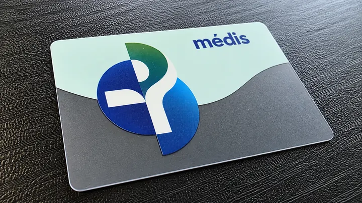 Cartão de Seguro de Saúde Médis produzido pela ActiveCard